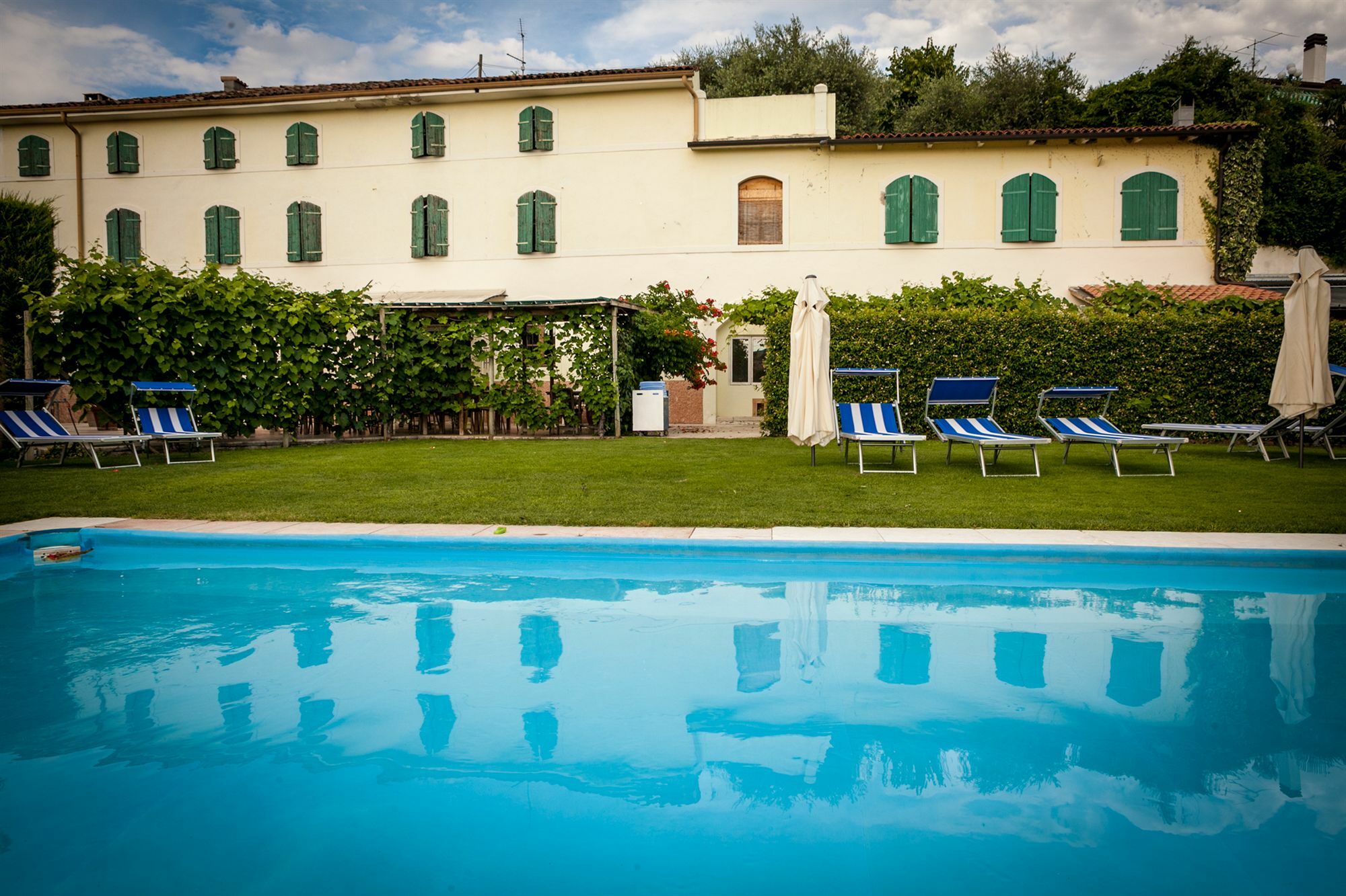 La Tinassara Bed & Breakfast 2*